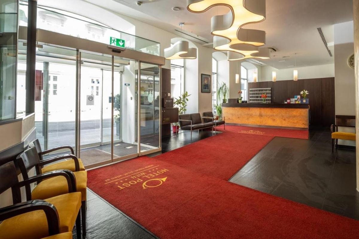 Post Hotel
